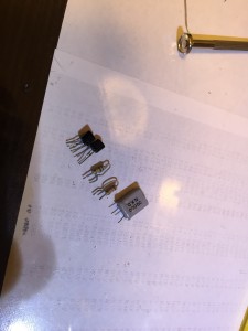 この他にLEDとLC同調回路にC追加