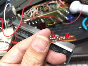 LED交換中の本機