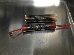 焼け落ちた R40