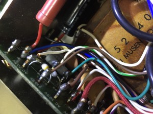 電源も・・・